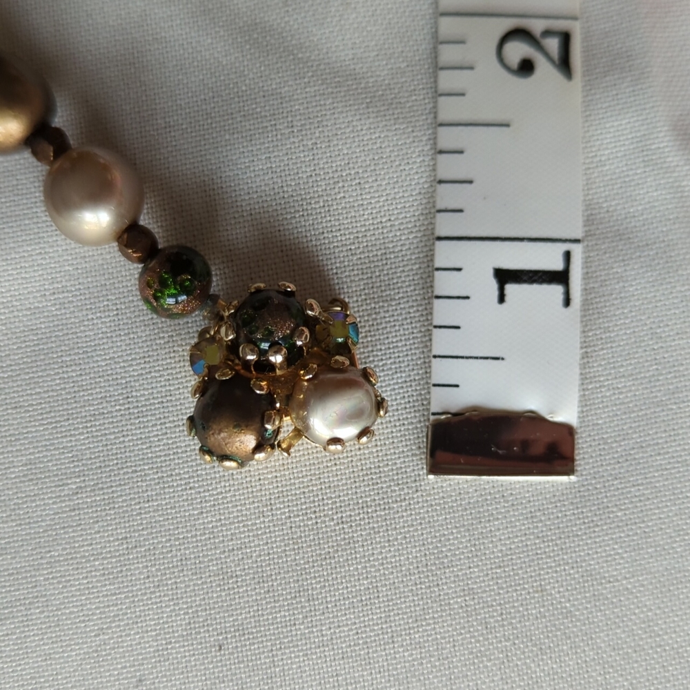 Beads on string - Picture 8 of 8